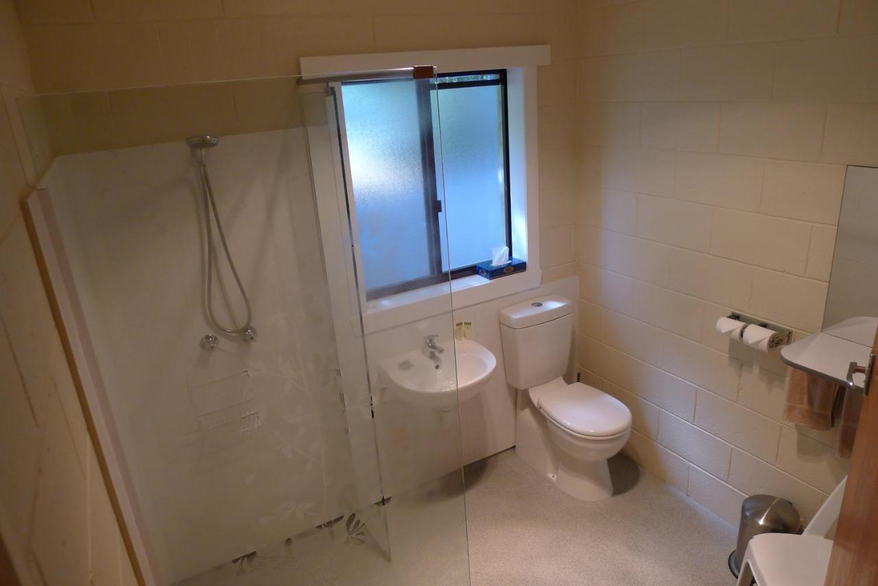 Willaway Motel Apartments Ълвърстон Екстериор снимка